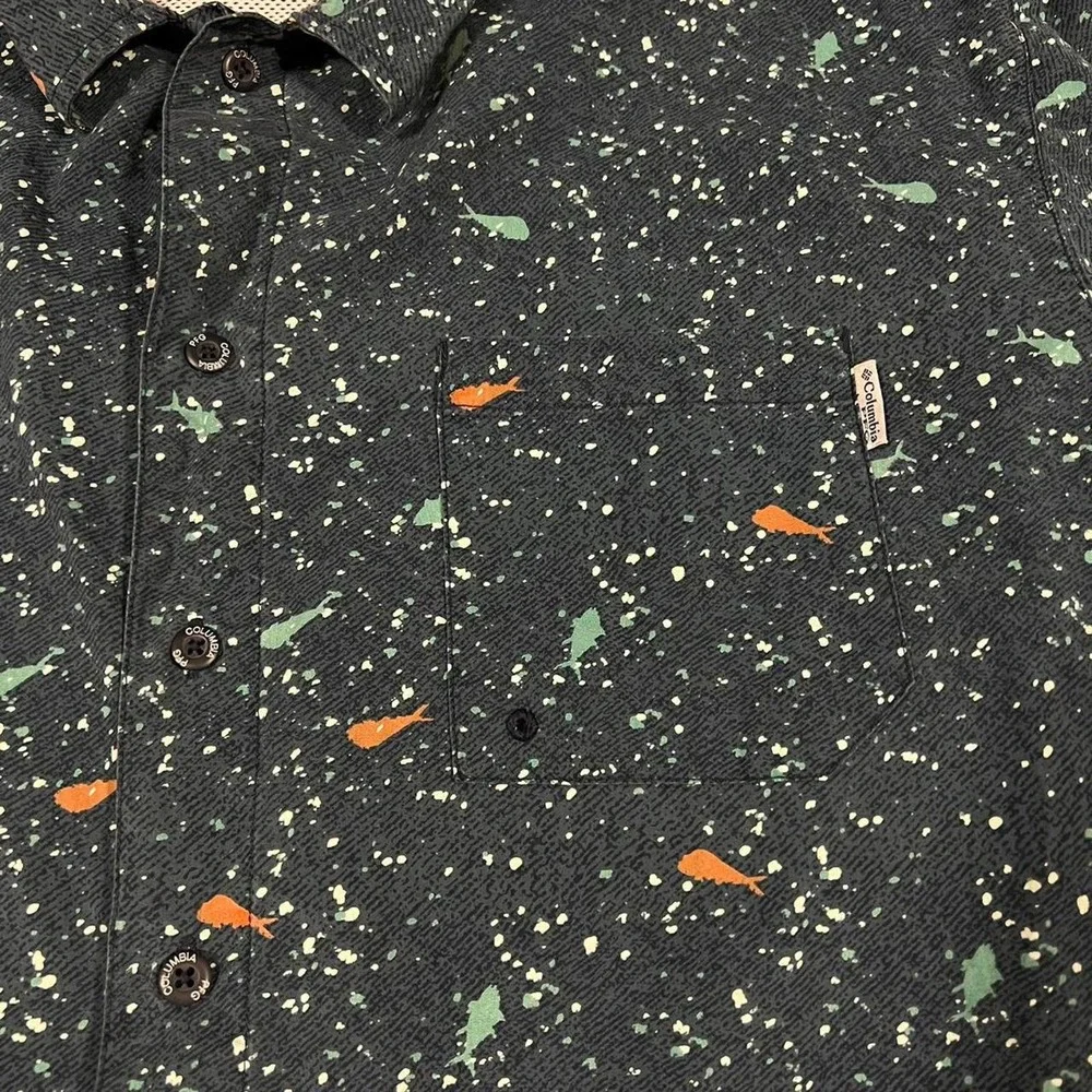 Columbia PFG Navy Button Up Performance Fishing Shirt Mahi/Tuna Print Vented XL - Picture 5 of 7